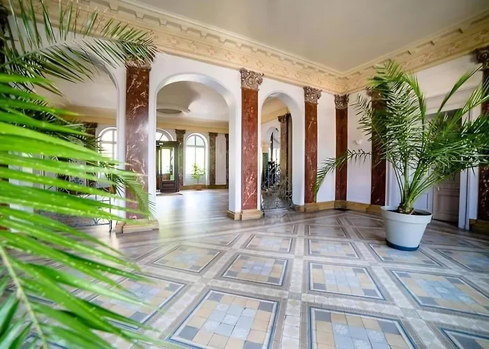 Carla\'S Residences - Le Bernascon