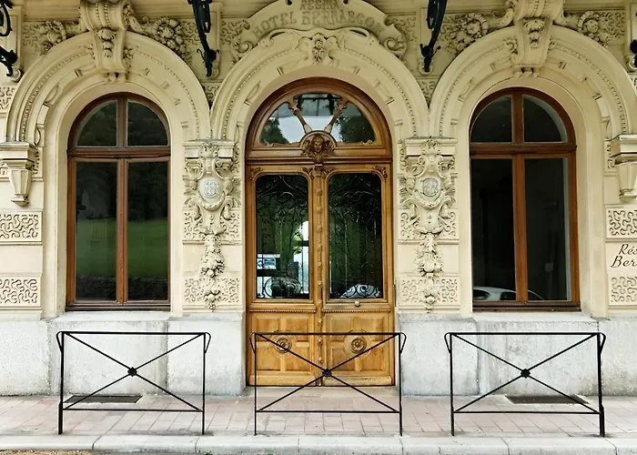 Carla\'S Residences - Le Bernascon
